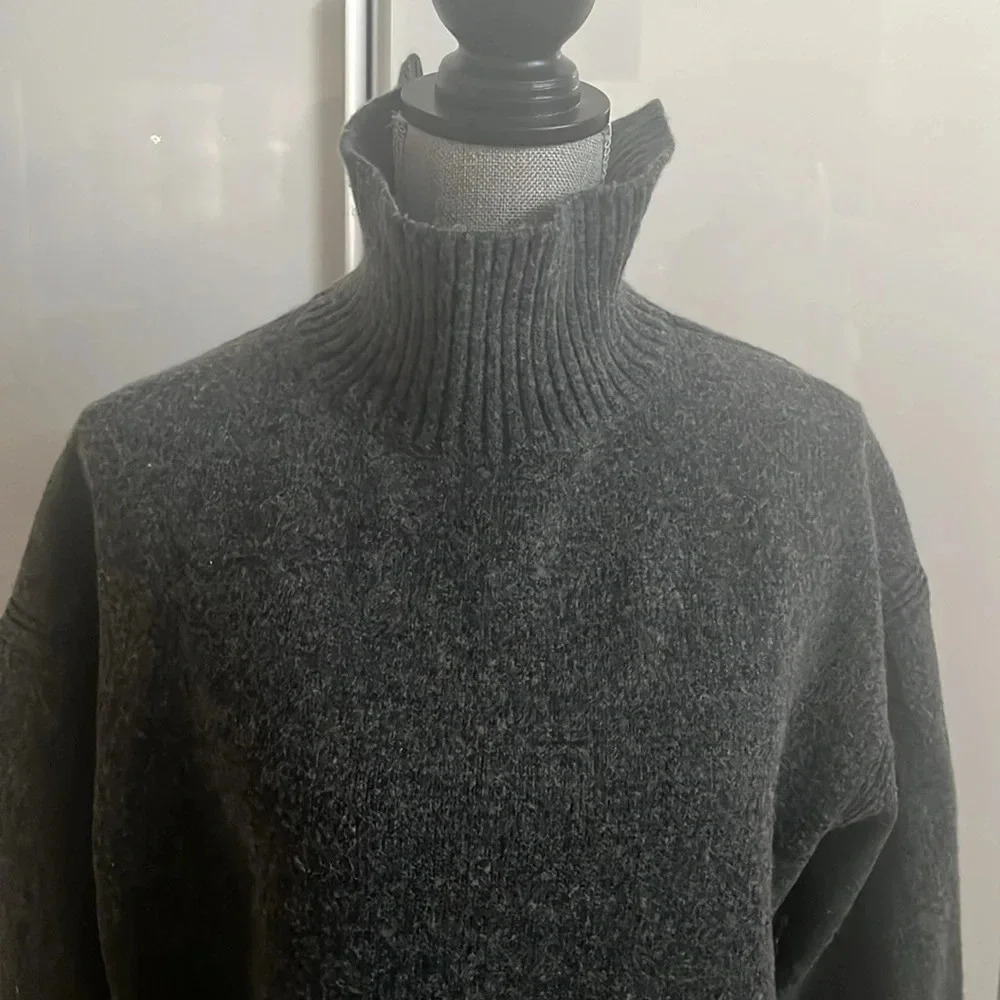 H&M Grey Wool Blend Sweater Oversized Mock Neck Long, Size L - Picture 2 of 9